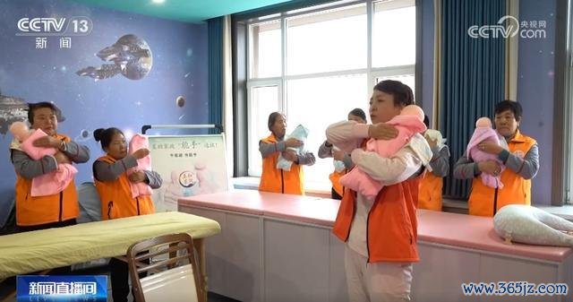 我国度政就业需求捏续开释 阛阓范围超万亿元